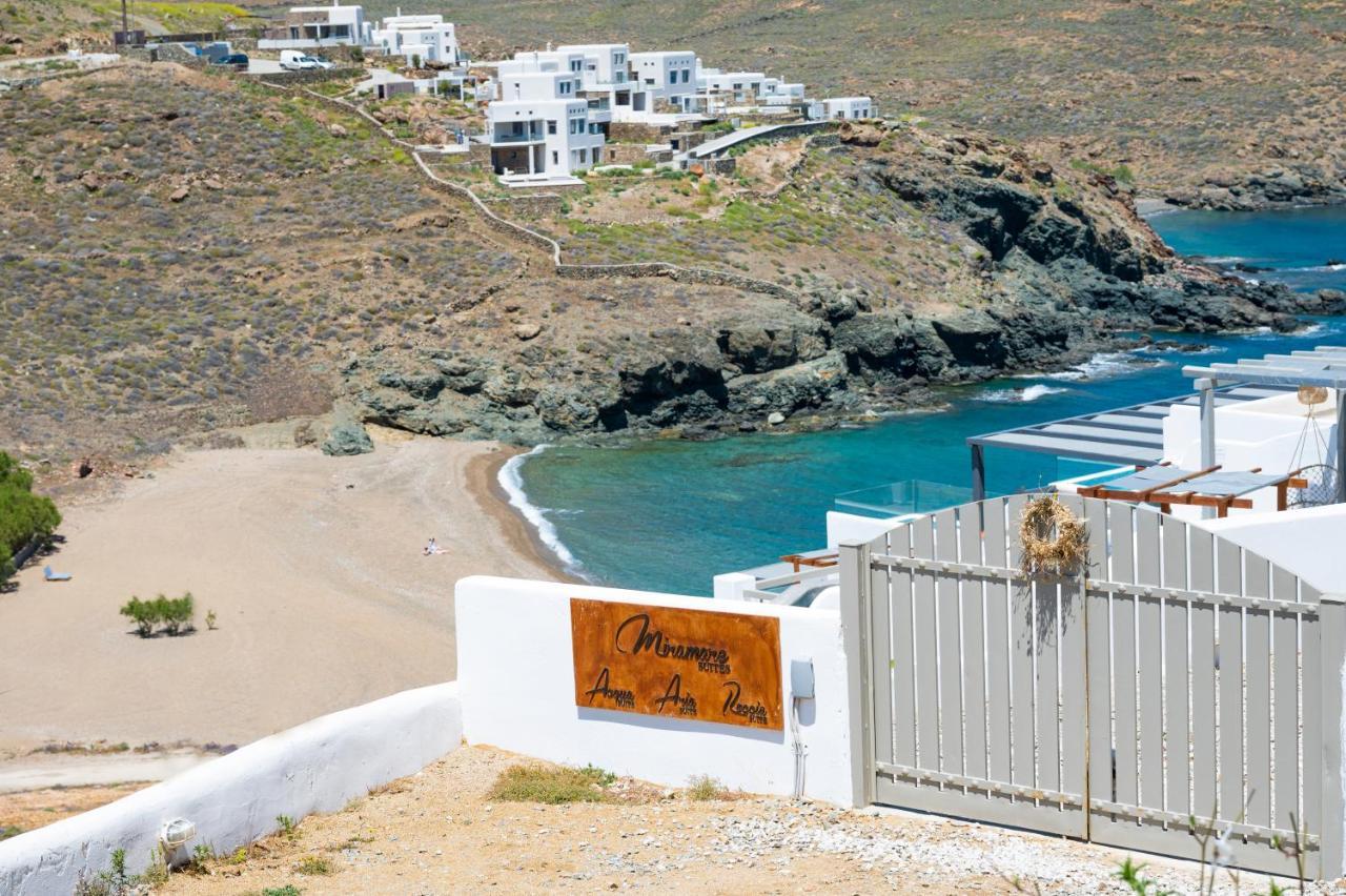 Miramare Suites Mykonos Merchia Beach Exterior photo